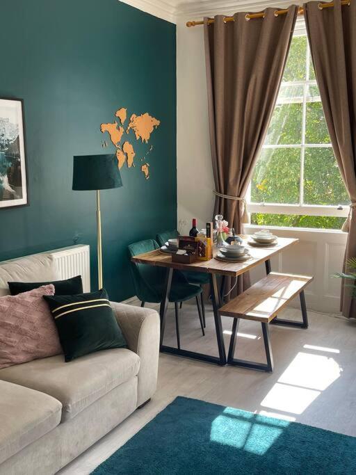 One Bedroom Flat In The Heart Of Islington ロンドン エクステリア 写真